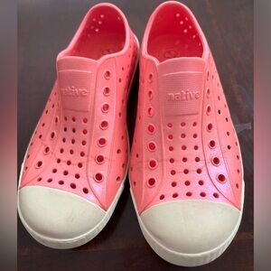 Native shoes size 13